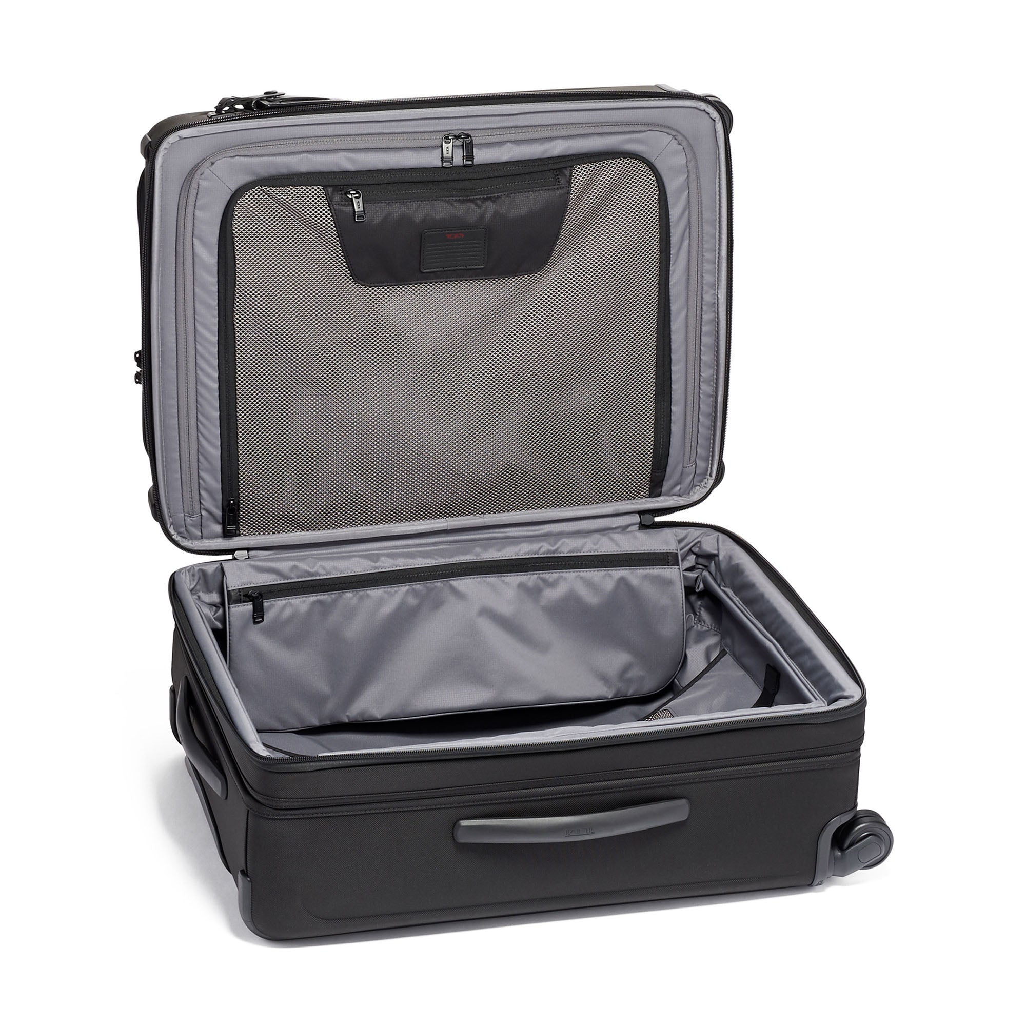 TUMI Short Trip Expandable 4 Wheeled Packing Case