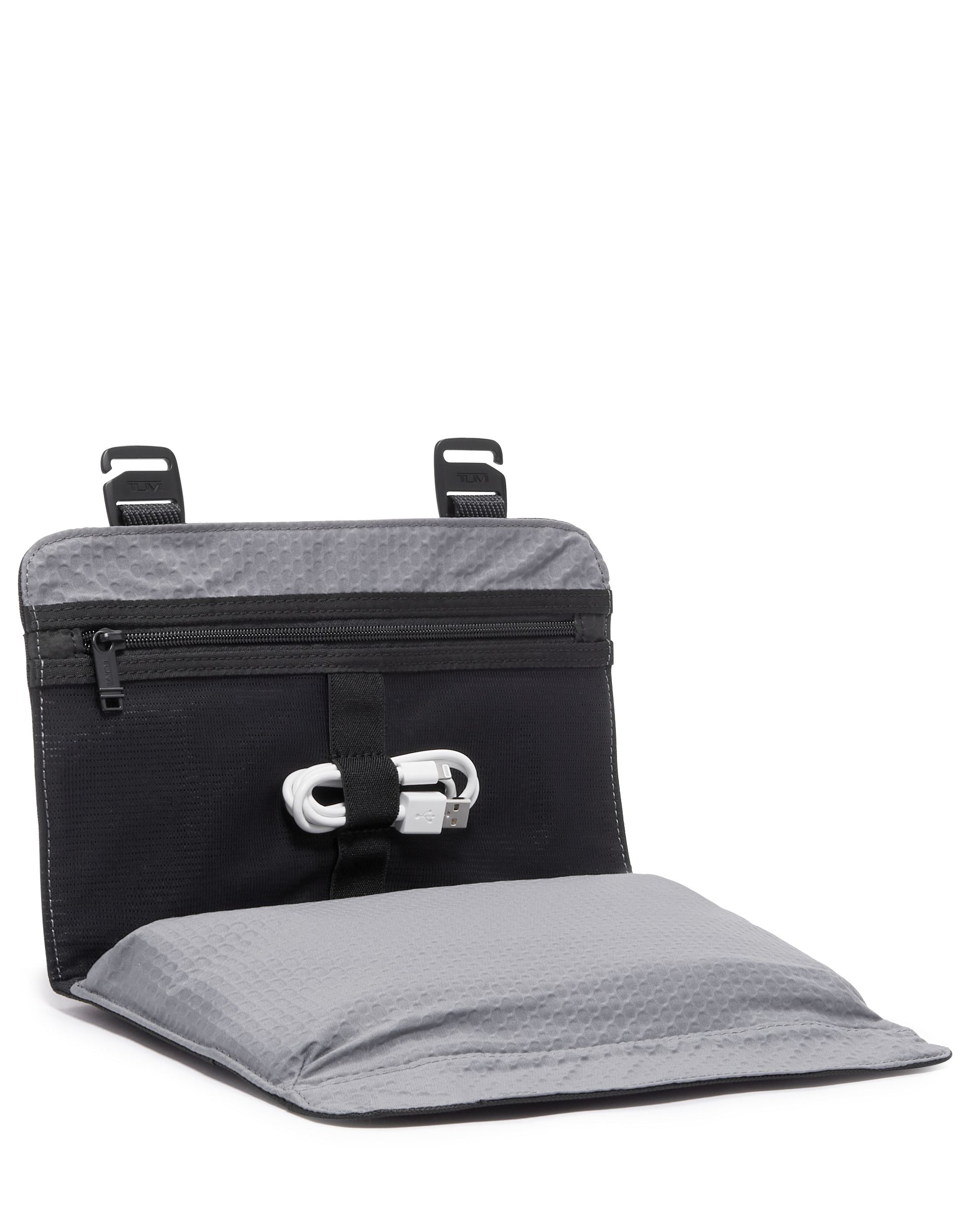 TUMI Mobile Organizer