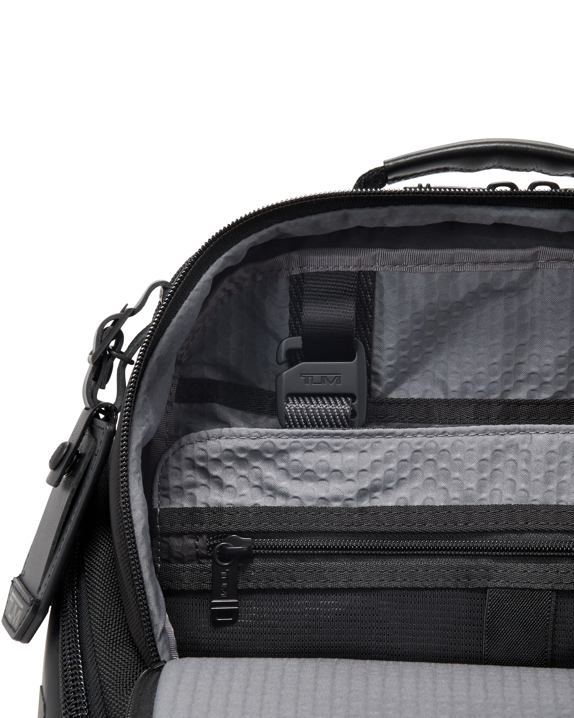 TUMI Mobile Organizer