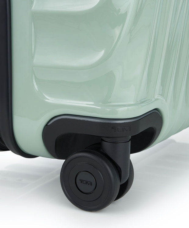 TUMI Short Trip Expandable 4 Wheeled Packing Case