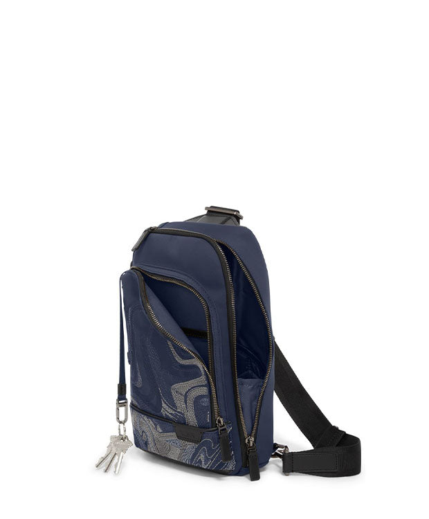 TUMI Gregory Sling