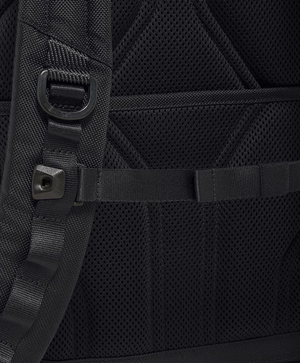 TUMI Bravo Sternum Strap