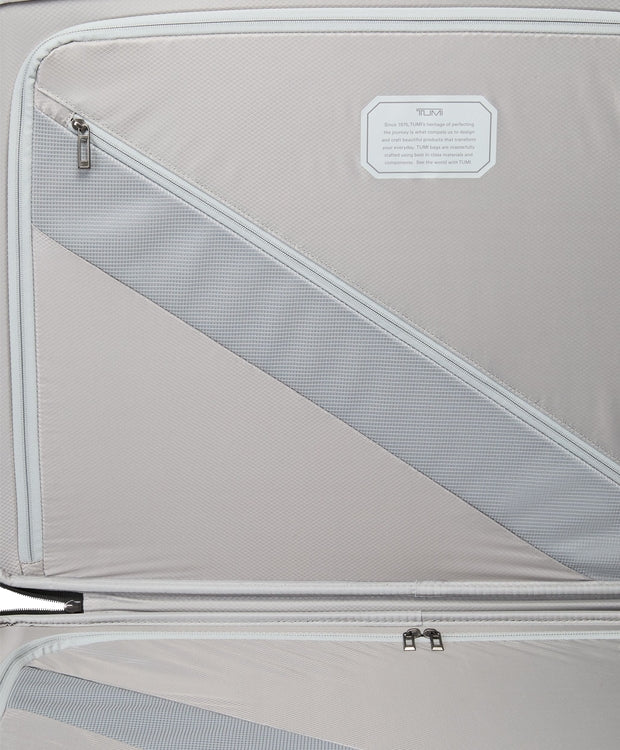 TUMI Extended Trip 4 Wheeled Packing Case