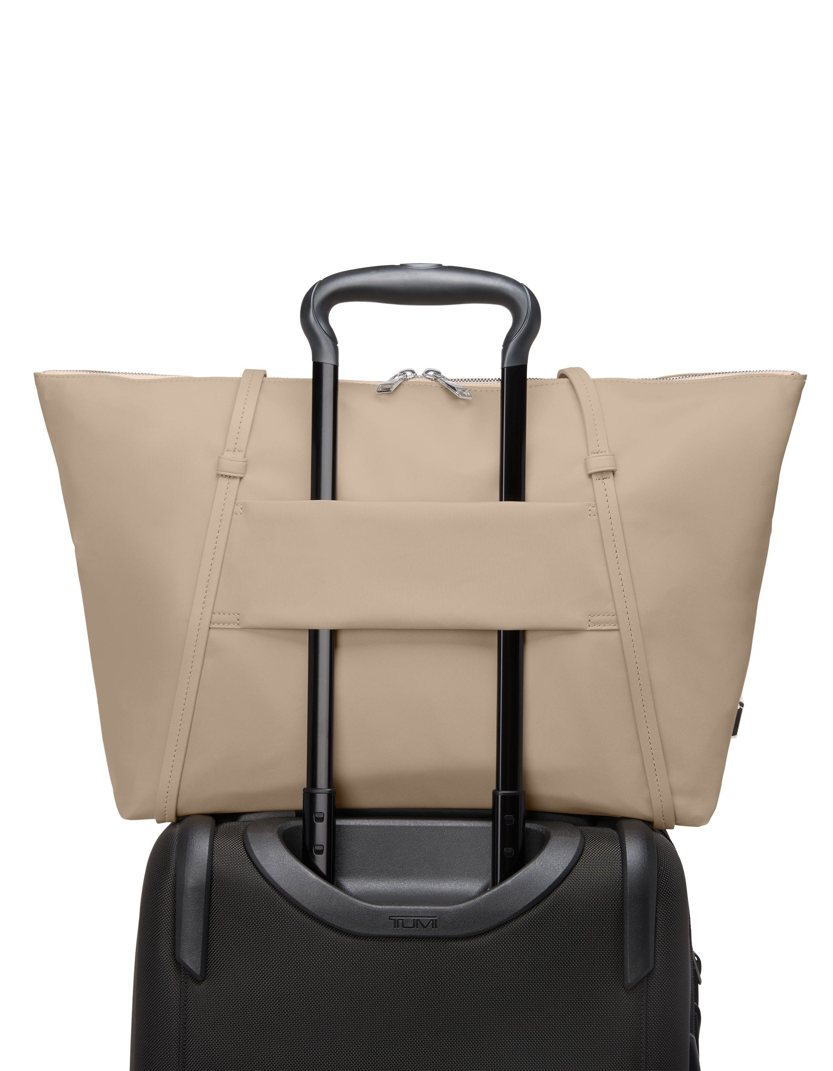 TUMI Q Tote