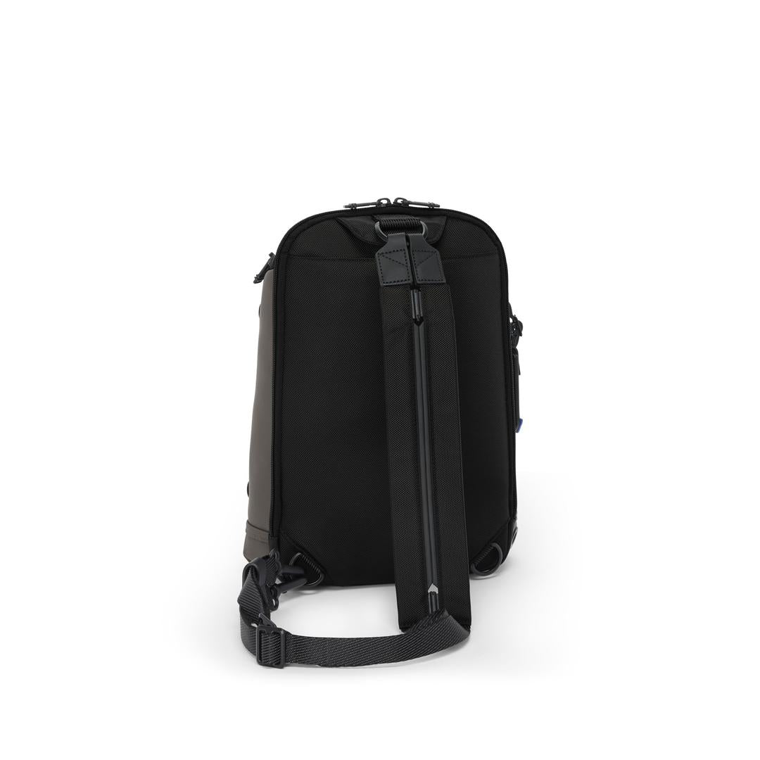 TUMI Knight Sling