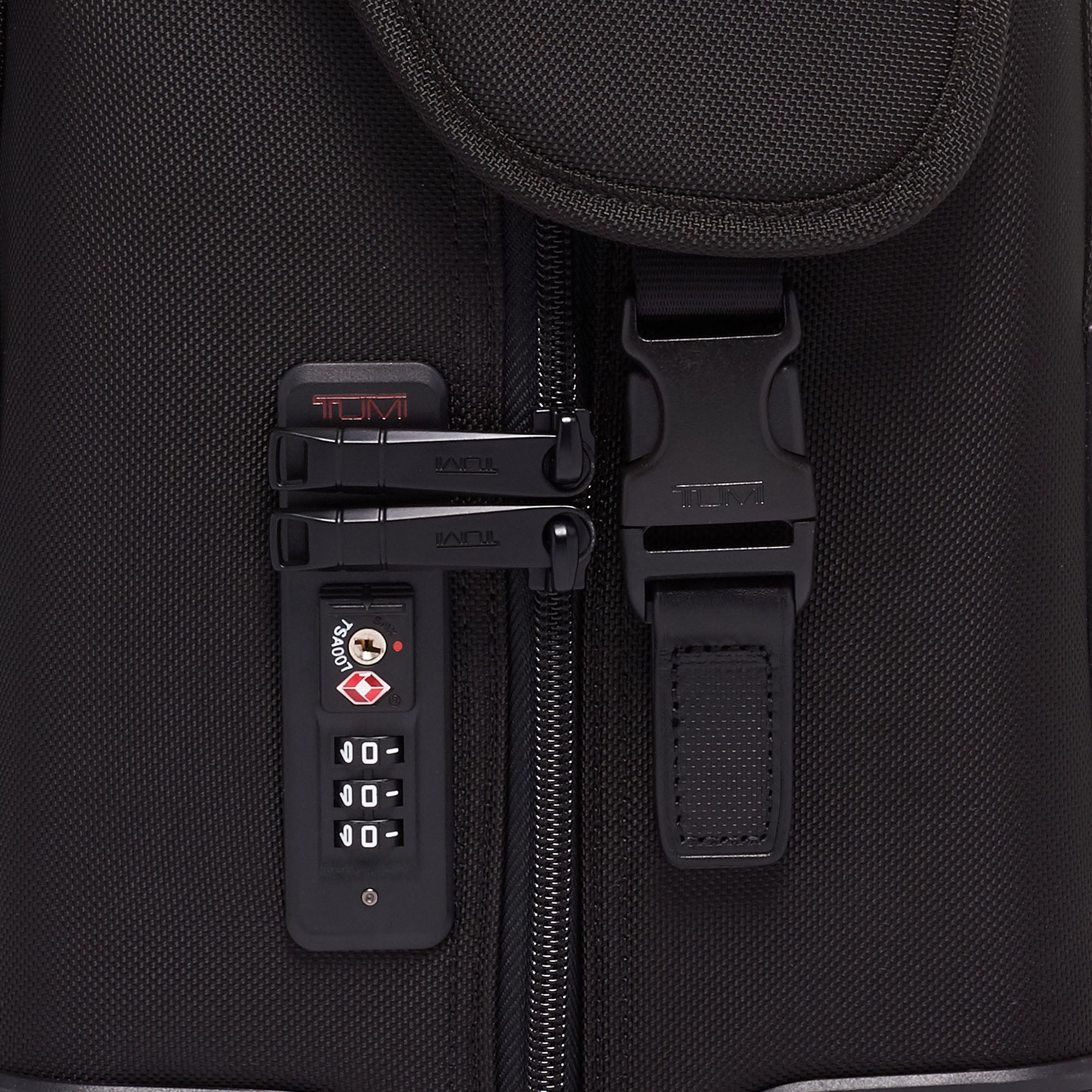TUMI Garment 4 Wheeled Carry On