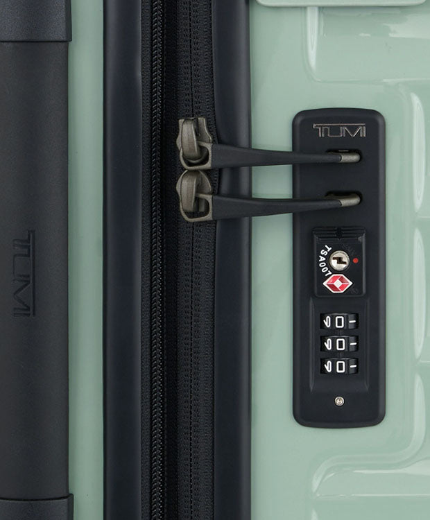 TUMI Short Trip Expandable 4 Wheeled Packing Case
