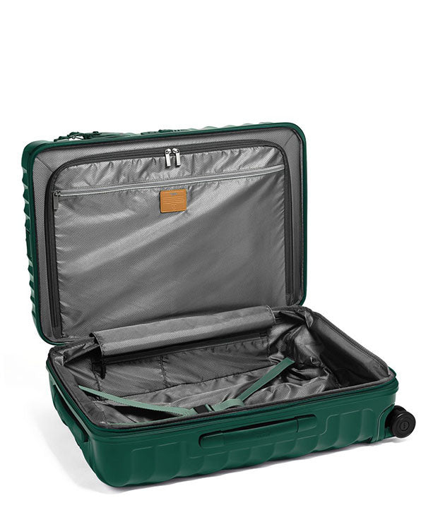 TUMI Short Trip Expandable 4 Wheeled Packing Case
