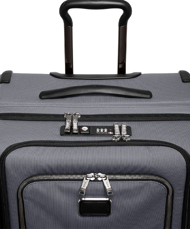 TUMI Short Trip Expandable 4 Wheeled Packing Case