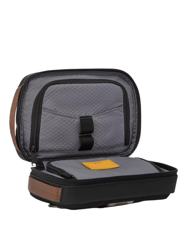 TUMI Response Travel Kit