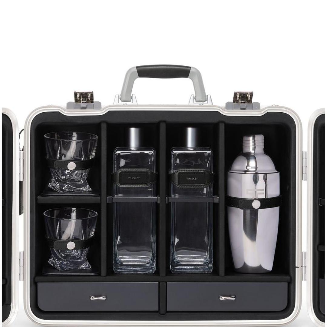 TUMI Bar Set