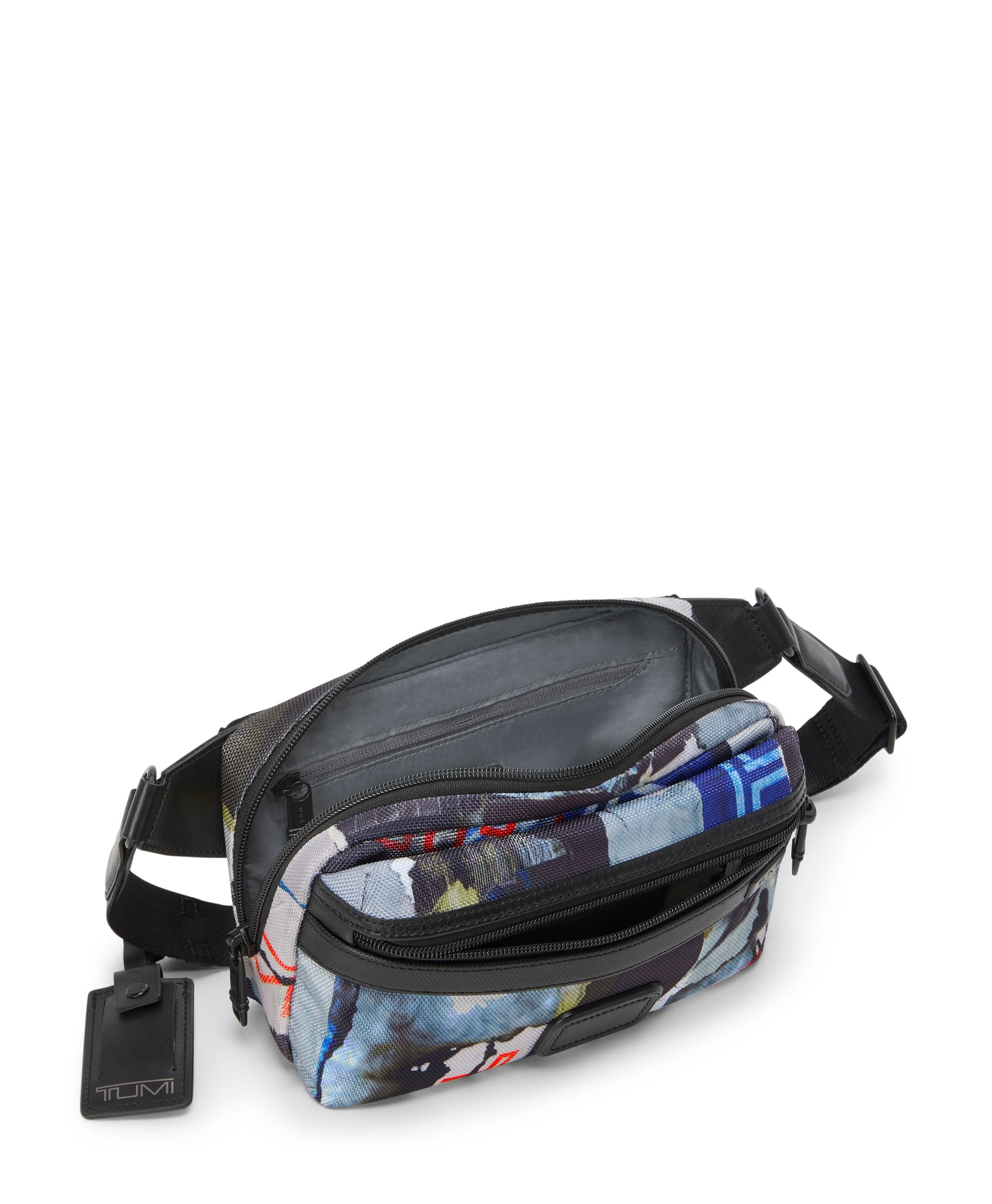 TUMI East West Sling