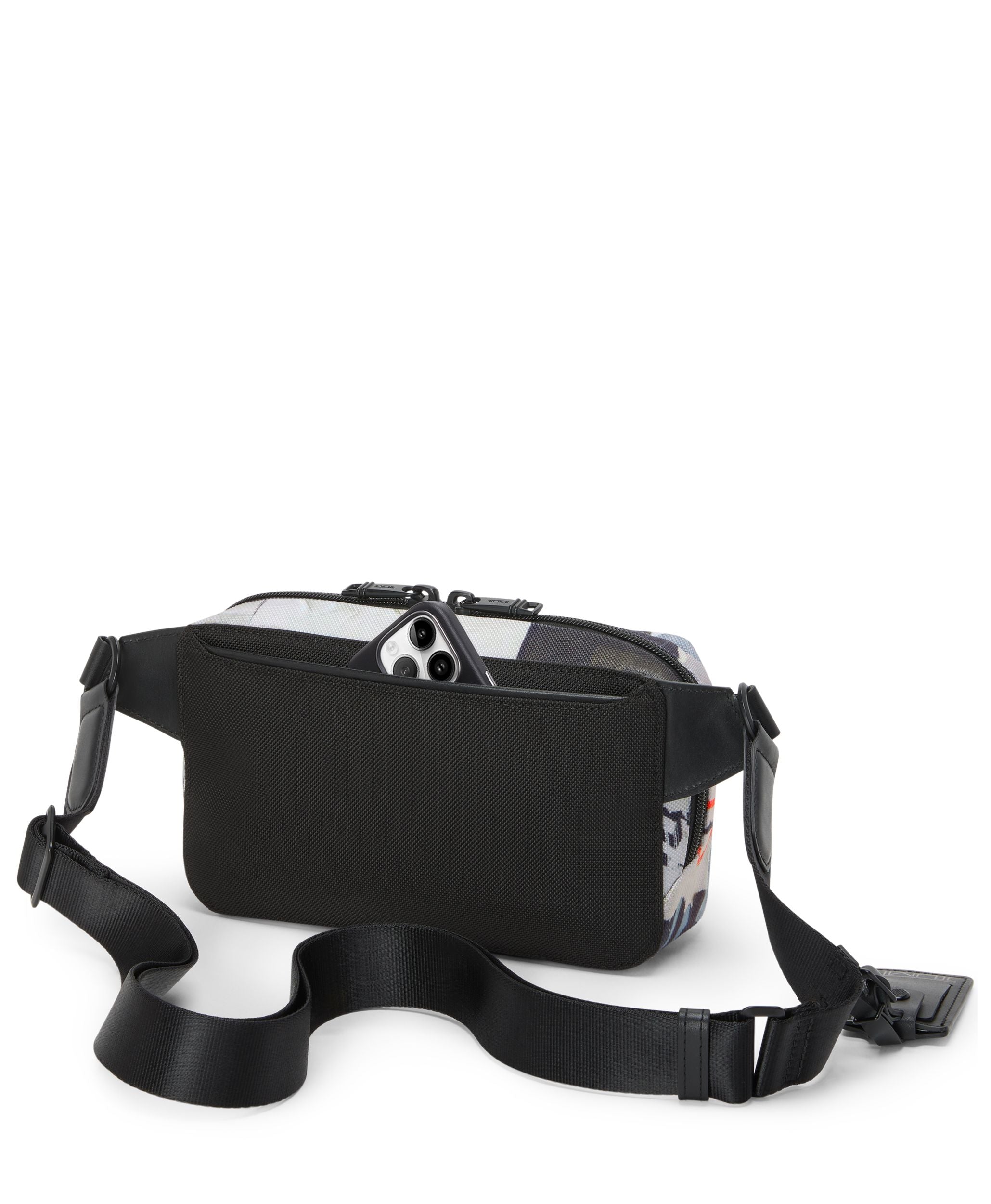 TUMI East West Sling