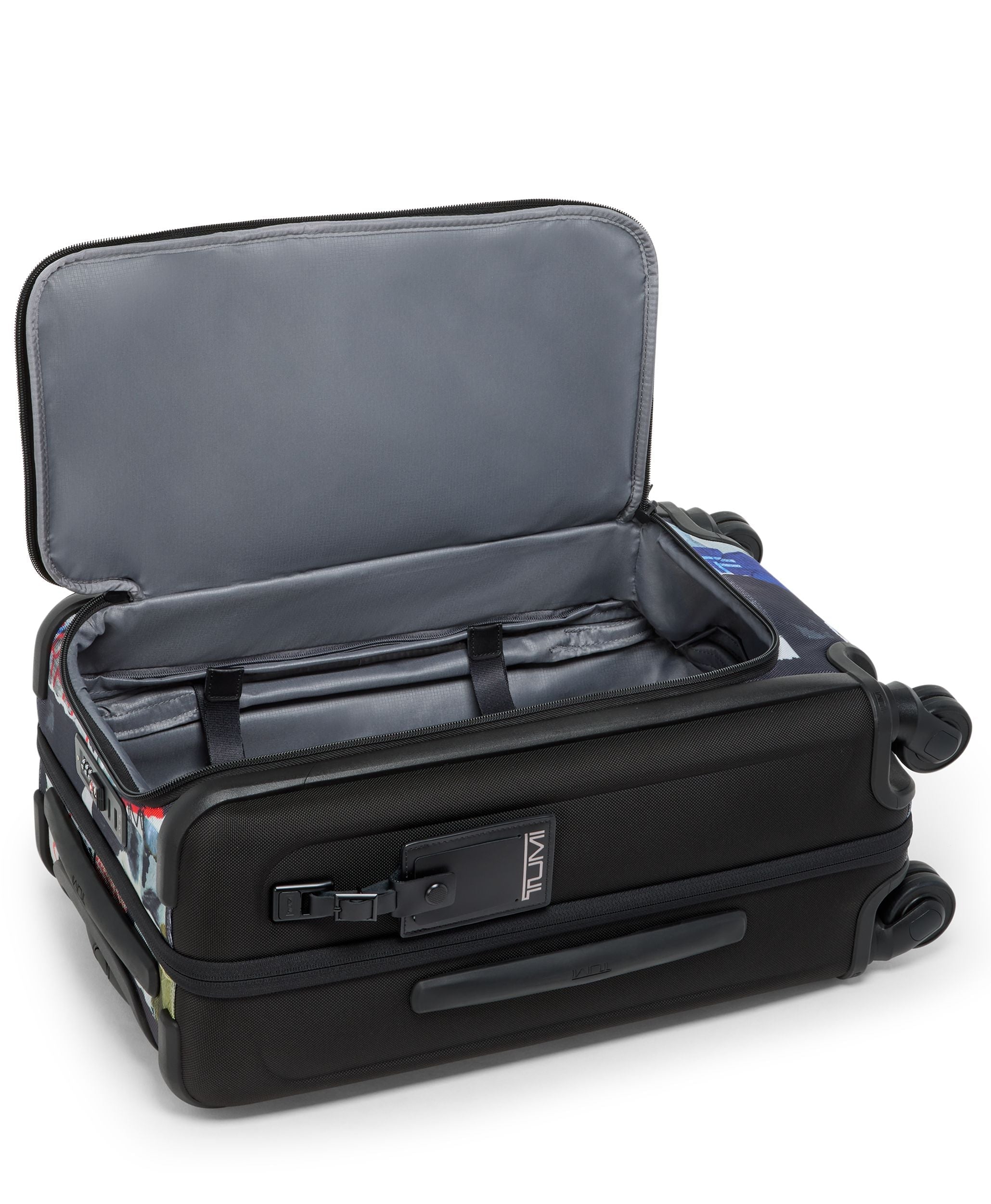 TUMI International Expandable Front Lid 4 Wheeled Carry On