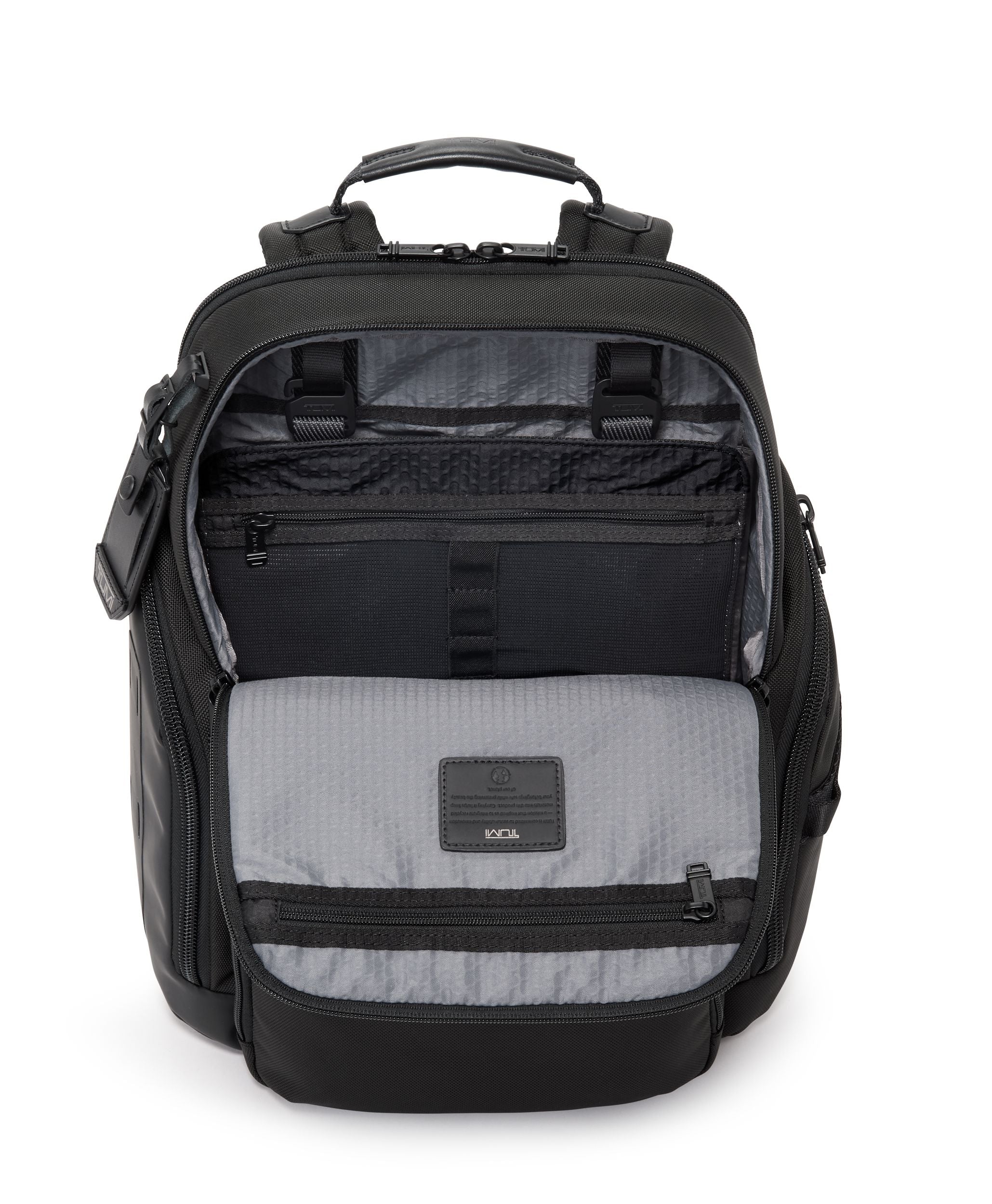 TUMI Mobile Organizer