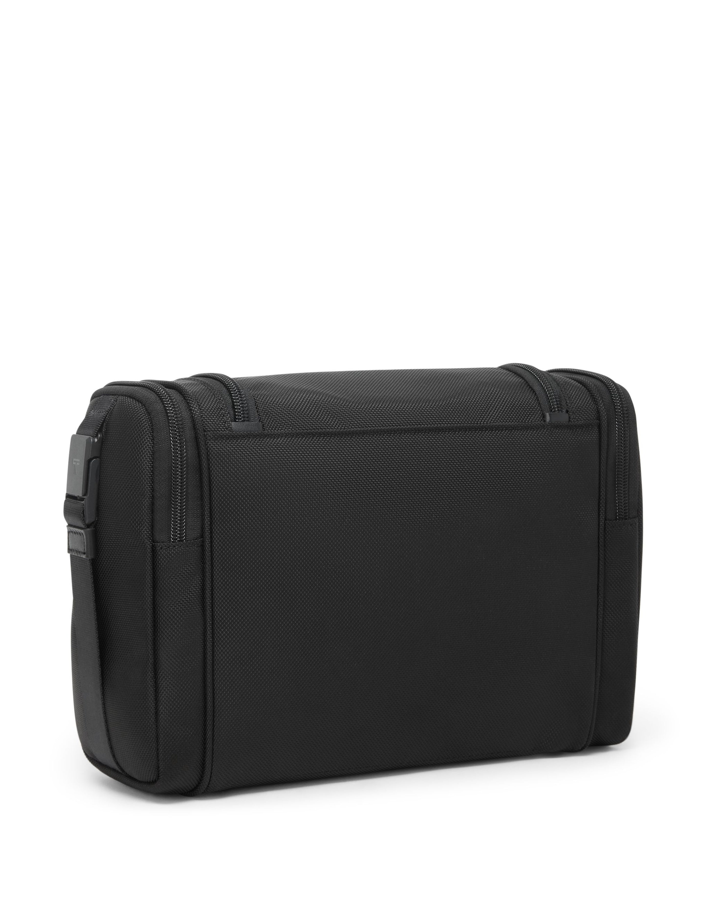TUMI Hanging Travel Kit