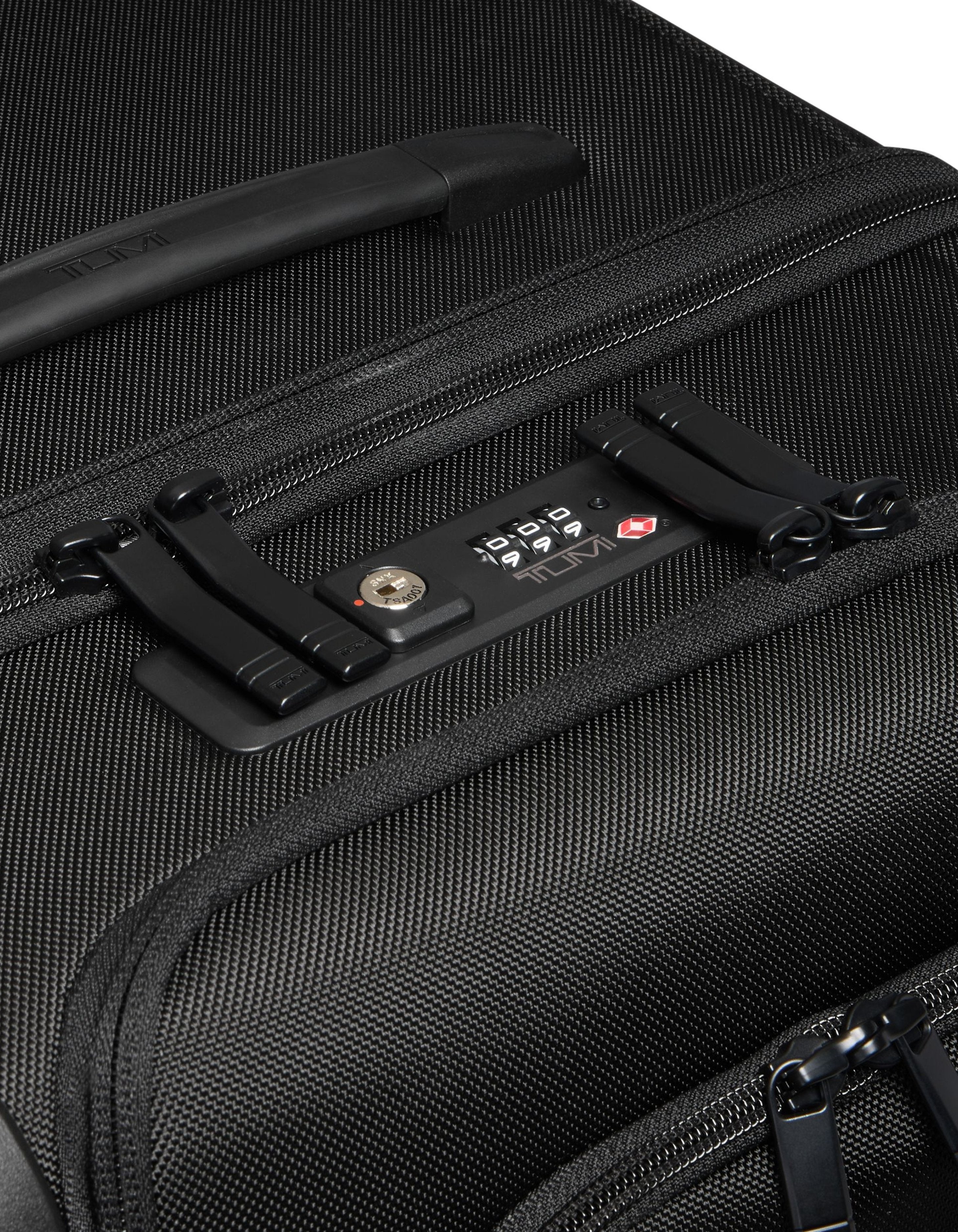 TUMI Large Dual Access Expandable Trunk