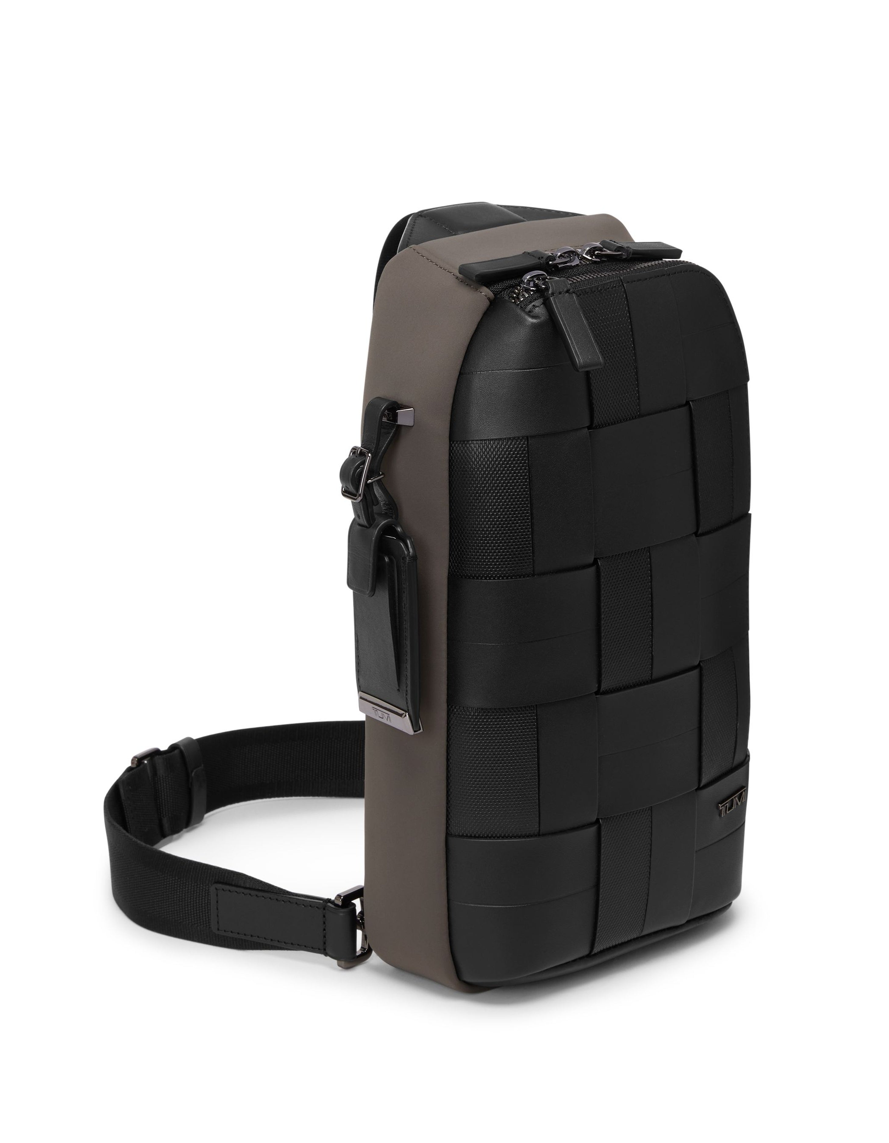 TUMI Gregory Sling