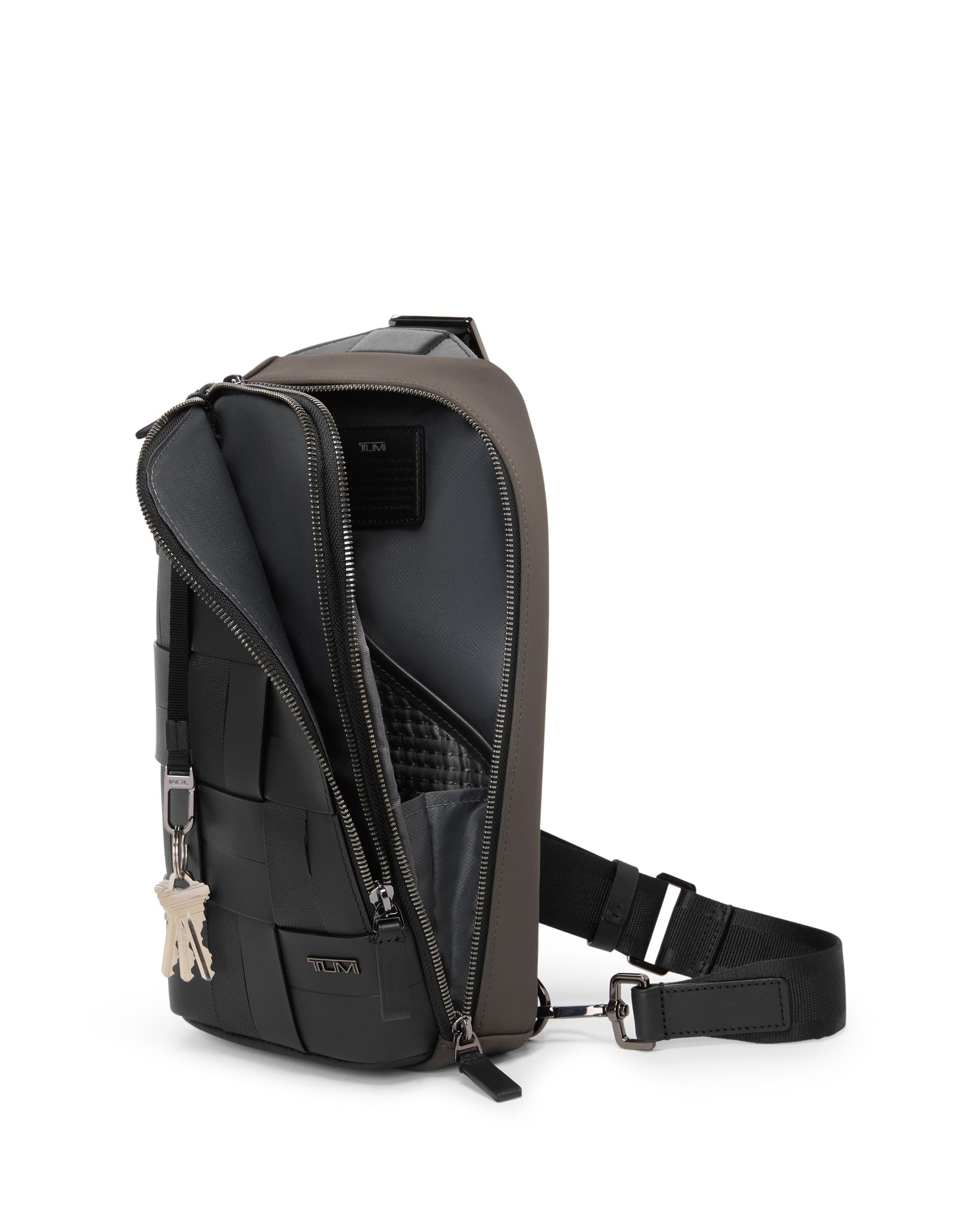 TUMI Gregory Sling